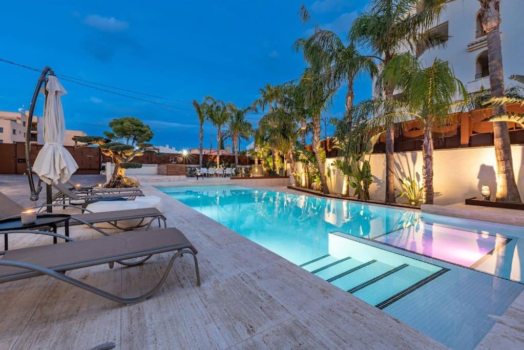 Apartamento Lusso E Relax Con Piscina A 2 Minuti Dal Mare Miami Platja  Exterior foto