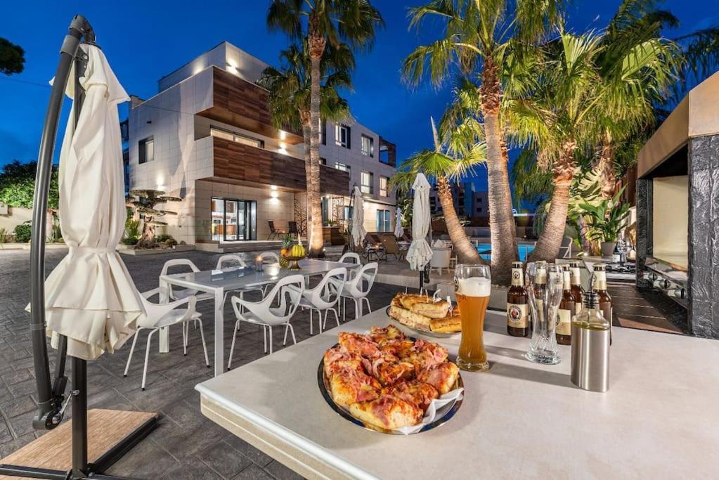 Apartamento Lusso E Relax Con Piscina A 2 Minuti Dal Mare Miami Platja  Exterior foto