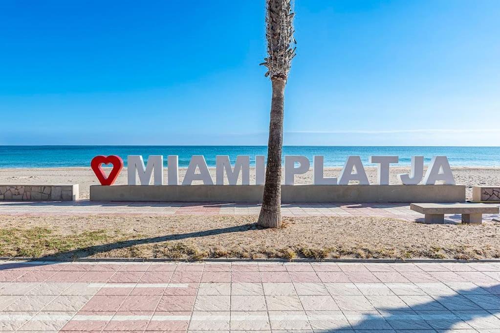 Apartamento Lusso E Relax Con Piscina A 2 Minuti Dal Mare Miami Platja  Exterior foto
