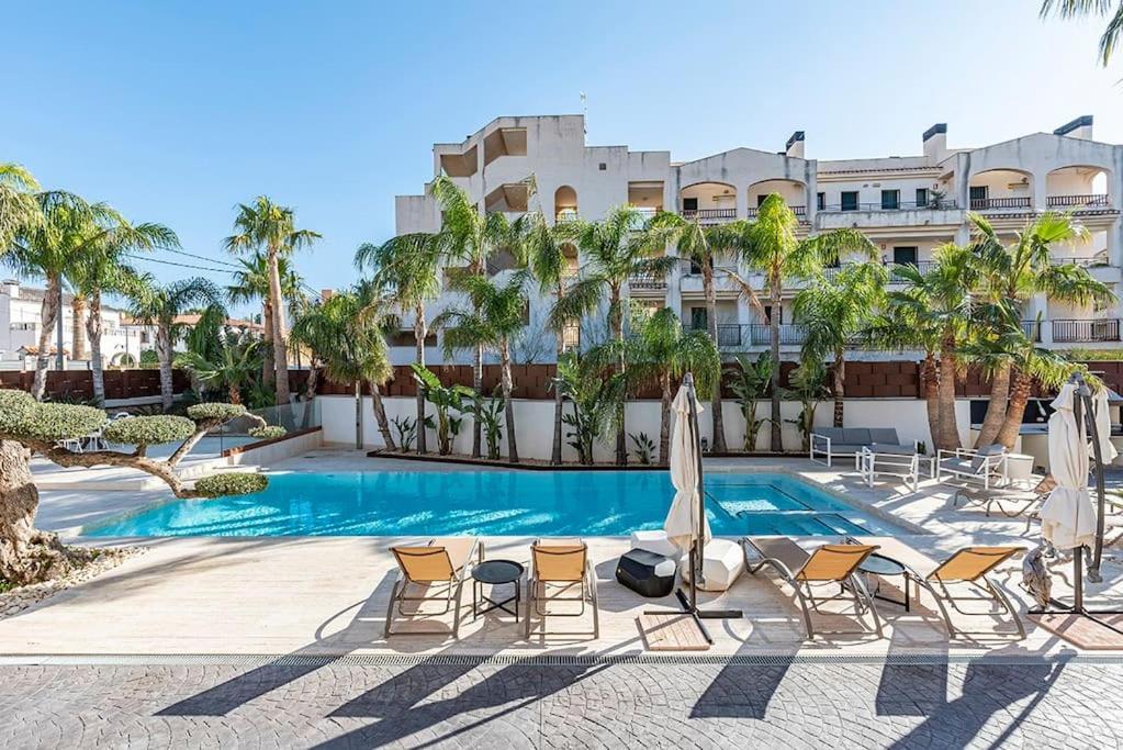 Apartamento Lusso E Relax Con Piscina A 2 Minuti Dal Mare Miami Platja  Exterior foto